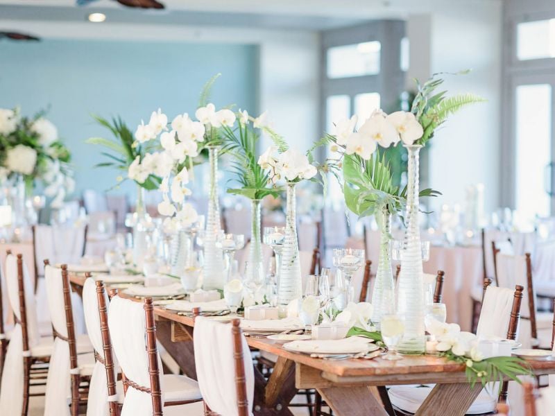 Wedding table setting