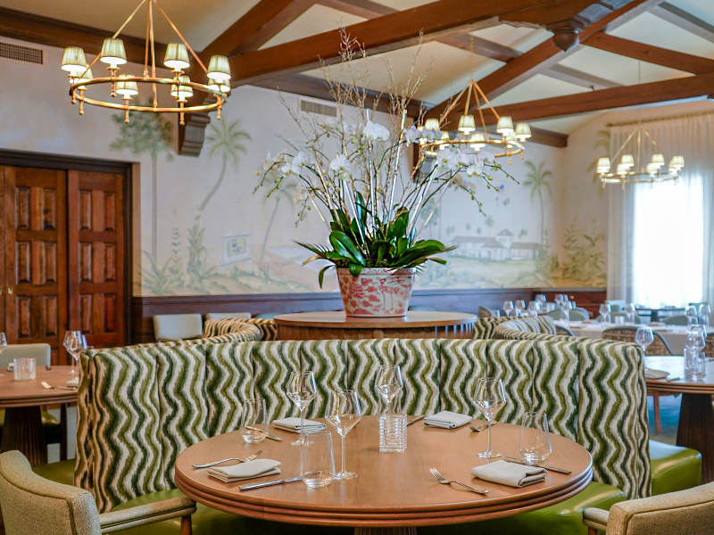 The Historic Inn Dining Room Center