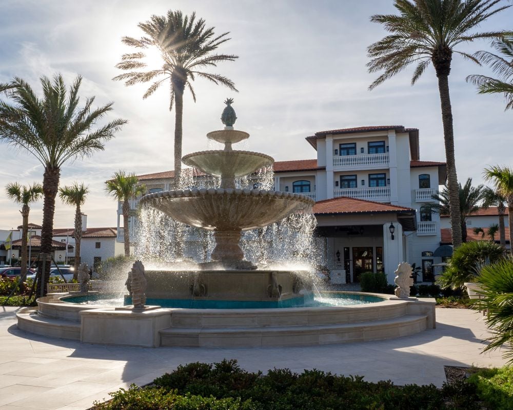 2024 Historic Inn Fountain