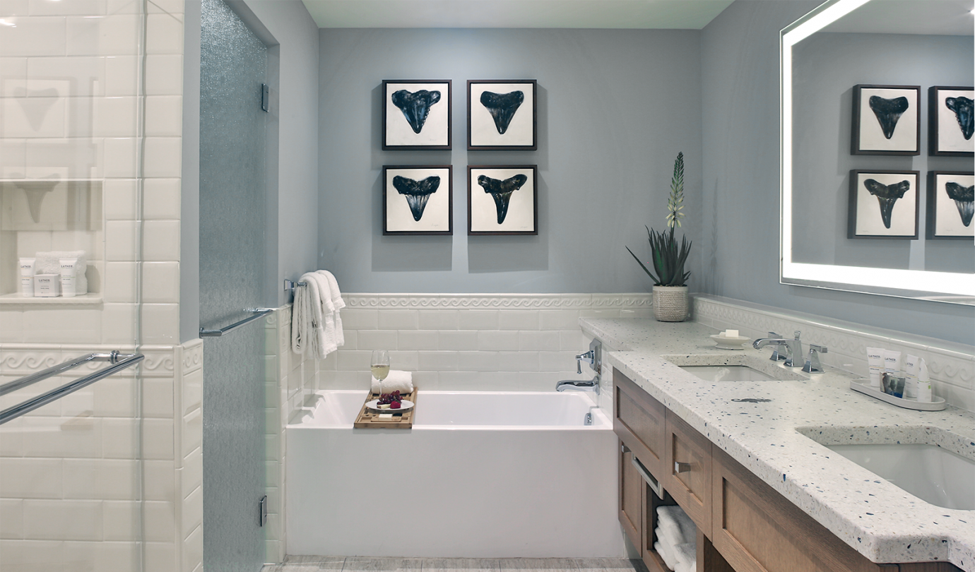 Superior Oceanfront Bathroom